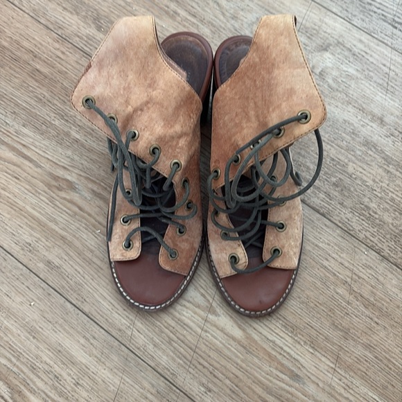 Free People/Jeffrey Campbell Minimal Lace up Heels - Picture 4 of 11